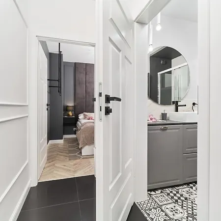 Aleja Architektow By Renters Breslau